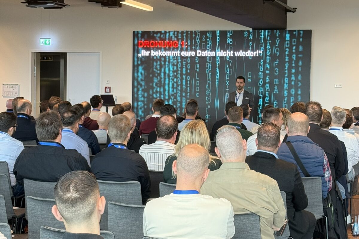 Vortrag auf dem Cyber Security Day von Mark T. Hofmann